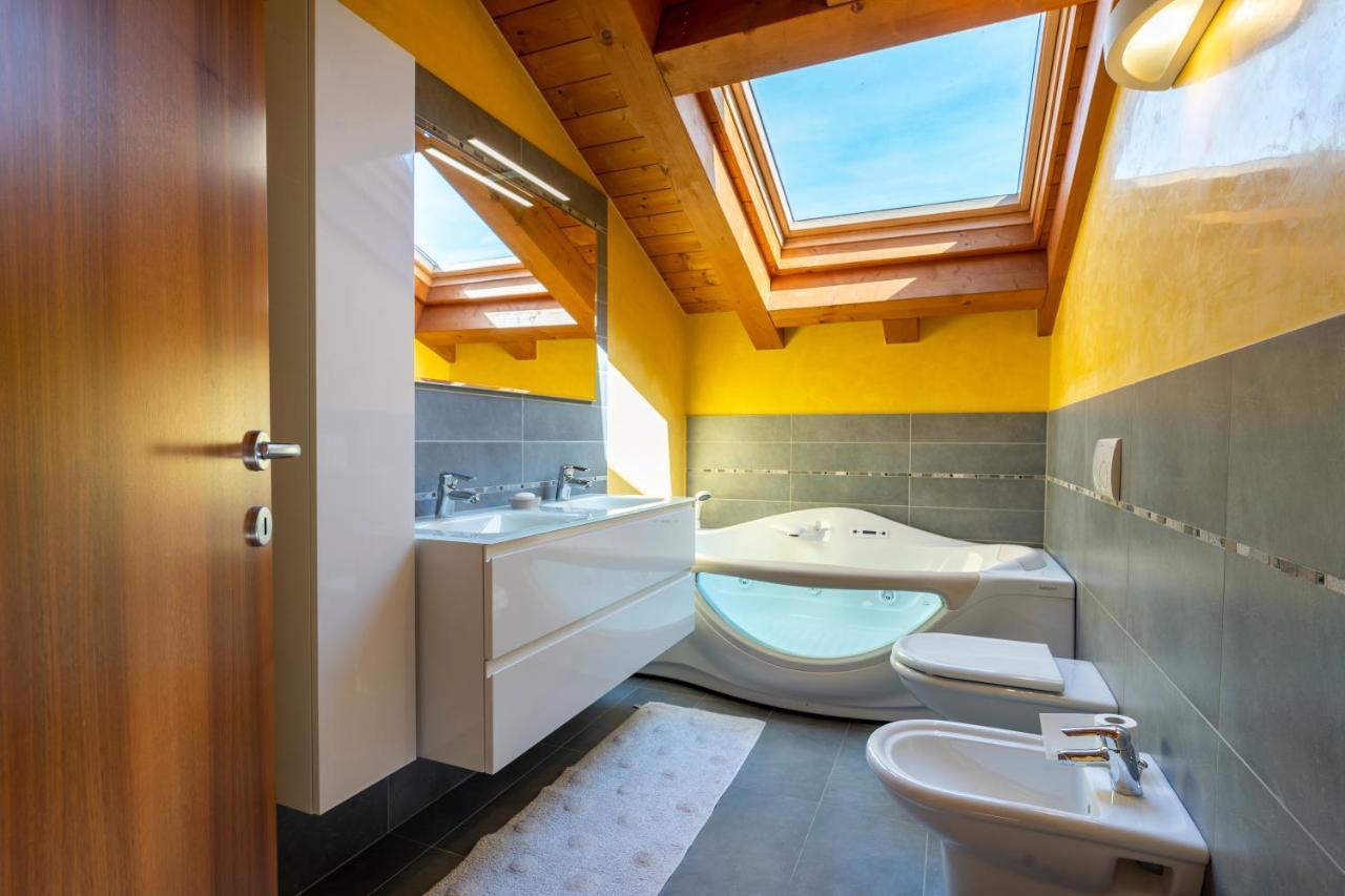 New Deal - Apt With Terrace, Jacuzzi & Netflix パルマノーヴァ エクステリア 写真